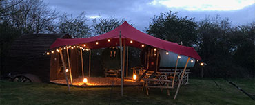 Glamping vs traditional camping