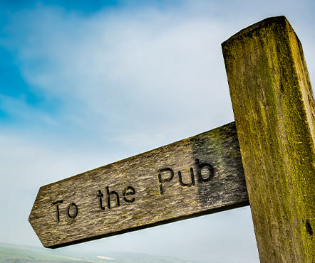 pubs within walking distances of Great Farm